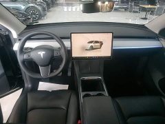 Tesla Model Y Rear-Wheel Drive - ფოტო 10