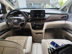 Buick GL8 Land Business Class 652T Luxury - ფოტო 10