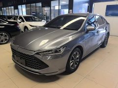 BYD Qin PLUS 2023 Champion Edition DM-i 55KM Leading - ფოტო 2