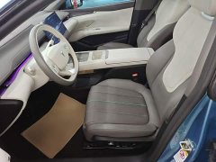 Deepal Deep Blue L07 230Max Qiankun Smart Driving ADS SE Extended Range Version - ფოტო 15