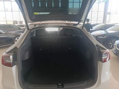 Tesla Model Y Rear-Wheel Drive - ფოტო 19