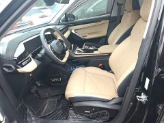 Geely Boyue L 2023 1.5TD DCT Luxury - ფოტო 15