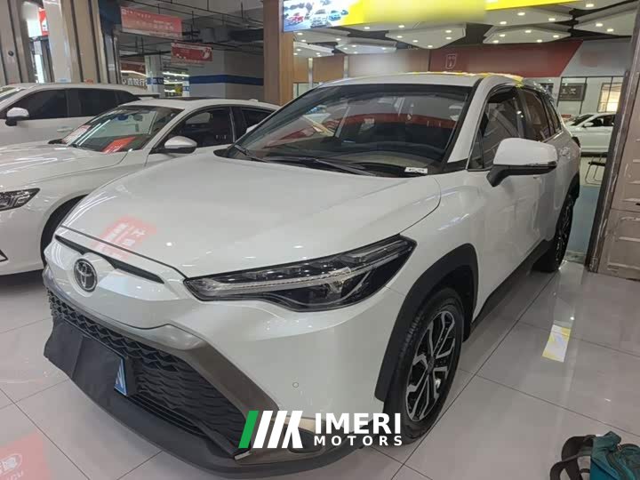 Toyota Frontlander 2022 2.0L CVT Luxury - ავტომობილი ჩინეთიდან