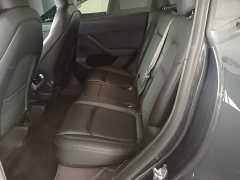 Tesla Model Y Rear-Wheel Drive - ფოტო 17