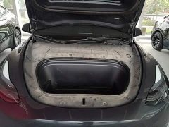 Tesla Model Y Rear-Wheel Drive - ფოტო 20
