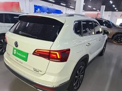 Volkswagen Touareg 2022 330TSI AWD Luxury Edition - ფოტო 7