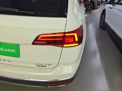 Volkswagen Touareg 2022 330TSI AWD Luxury Edition - ფოტო 8