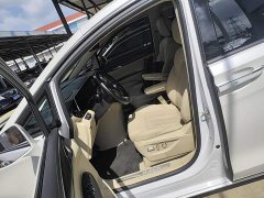 Buick GL8 2023 ES LuZun Flagship - ფოტო 15