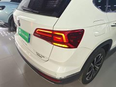 Volkswagen Touareg 2022 330TSI AWD Luxury Edition - ფოტო 8