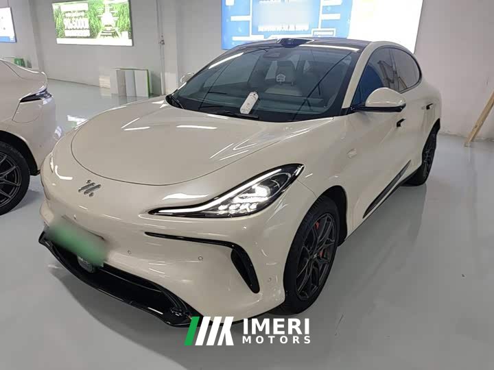 IM Motors Zhiji LS6 Max Standard Edition