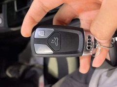 Audi Q5L 40 TFSI Fashion Dynamic - ფოტო 9