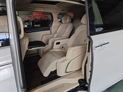 Buick GL8 ES LuZun Flagship - ფოტო 17