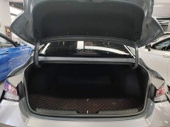 Hyundai Elantra 2022 1.5L CVT Luxury - ფოტო 19
