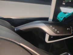Tesla Model Y Rear-Wheel Drive - ფოტო 14
