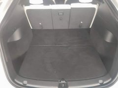 Tesla Model Y Rear-Wheel Drive - ფოტო 19
