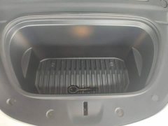 Tesla Model Y Rear-Wheel Drive - ფოტო 20