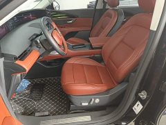 Lincoln Navigator 2025 2.0T AWD Prestige - ფოტო 15