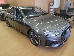 Audi A4L 40 TFSI Luxury Dynamic - ფოტო 4