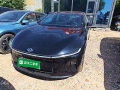 Changan Qiyuan A07 2025 Blue Whale Pure Electric 710 Flagship - ფოტო 3