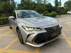 Toyota Avalon Hybrid 2.5L Luxury - ფოტო 13