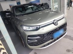 Volkswagen Taos L 380TSI AWD Luxury Easy Package - ფოტო 4