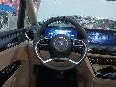 Buick GL8 New Energy Lusang Respect Edition - ფოტო 11