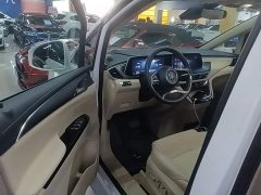 Buick GL8 New Energy Lusang Respect Edition - ფოტო 16