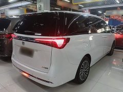 Buick GL8 New Energy Lusang Respect Edition - ფოტო 7
