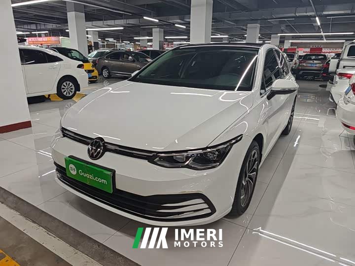 Volkswagen Golf 2023 Facelift 280TSI DSG Pro - ავტომობილი ჩინეთიდან