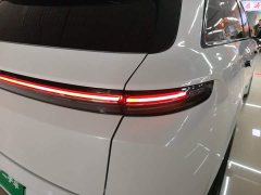 Li Auto L7 2023 Air - ფოტო 8