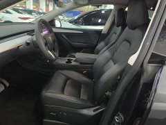Tesla Model Y Rear-Wheel Drive - ფოტო 15