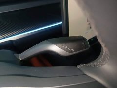 Tesla Model Y Rear-Wheel Drive - ფოტო 14