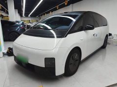 Li Auto MEGA Home Family Edition - ფოტო 2