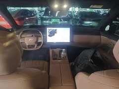 Nio Lerado L90 Max Six-Seater - ფოტო 10