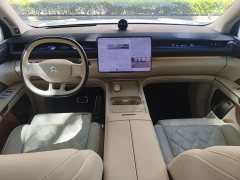 NIO ES8 2026 Six-Seat Executive Signature Edition - ფოტო 10