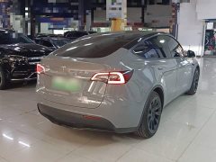 Tesla Model Y Standard Range RWD - ფოტო 7