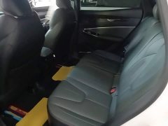 Geely Boyue 1.5TD Longteng Edition - ფოტო 17