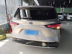 Toyota Sienna 2.5L Hybrid Premium Edition - ფოტო 6
