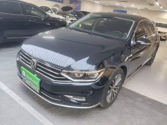 Volkswagen Magotan 2020 330TSI DSG Luxury - ფოტო 1