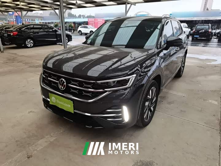 Volkswagen Taos Facelift 380TSI AWD R-Line High Performance Edition