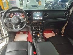 Jeep Gladiator 3.6L Overland - ფოტო 10