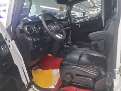 Jeep Gladiator 3.6L Overland - ფოტო 15