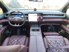 NIO ES8 2026 Six-Seat Executive Signature Edition - ფოტო 10