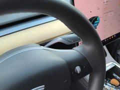 Tesla Model Y Standard Range RWD - ფოტო 14