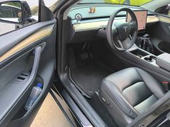 Tesla Model Y Standard Range RWD - ფოტო 16