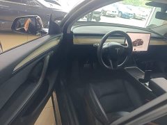 Tesla Model Y 2022 Facelift Rear-Wheel Drive - ფოტო 16