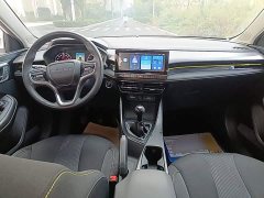 SAIC MG i5 2021 1.5L Manual Platinum Edition - ფოტო 10