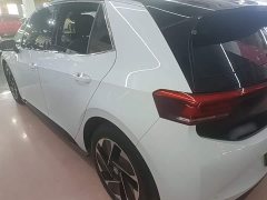 Volkswagen ID.3 Outstanding Edition - ფოტო 5