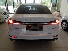 SAIC MG i5 1.5L CVT Prestige - ფოტო 6