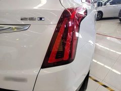 Cadillac XT5 2.0T FWD Luxury - ფოტო 8